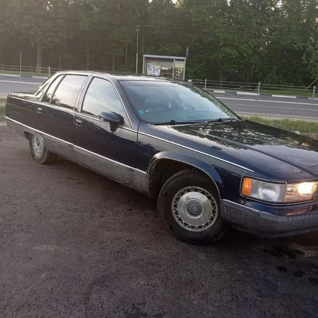 Cadillac Fleetwood 5.7 AT, 1994, 205000